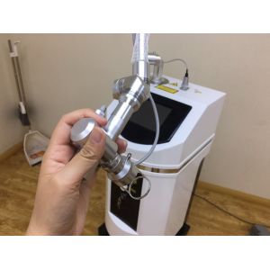 Cheap Fractional Co2 Laser For Stretch Marks , Acne Treatment Machine 10600nm Wavelength for sale