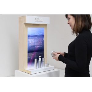 Cosmetics / Shoes Interactive Touch Screen ZS-8 With 3D Sensing Technology