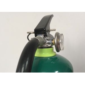 Easy-To-Use dry powder Fire Extinguisher for Class ABC color green