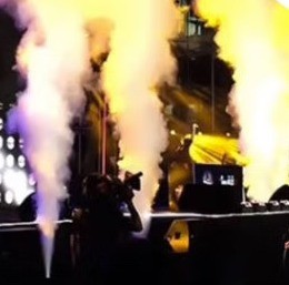 1700W DJ Smoke Machine with Remote Control and RGB Disco Light Preheating Time