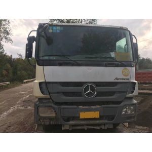 China Cylinder Type 38m Zm Concrete Pump on MB Truck Concrete Boom Pump for High Productivity on sale