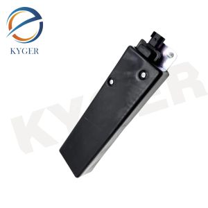 China Car Tailgate Lock Actuator Auto Body Systems Door Locks FUG 500 010 For Land Rover Discovery OE FUG500010 on sale