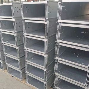 China Rectangular Molded Cable Tray 50mm For Customizable Cable Solutions Electric Cable Trunking on sale