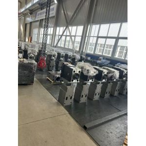 Excavator Spare Part Hydraulic Breaker Spare Part Piston Cylinder Bolts Pad Seal