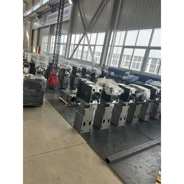 Excavator Spare Part Hydraulic Breaker Spare Part Piston Cylinder Bolts Pad Seal