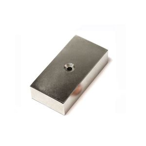 N45 NdFeB Neodymium Countersunk Magnets Rectangular With Two Counter Bores
