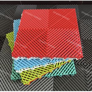 2500Lbs UV Resistant PP Garage Floor Tile With Ribbed Surface Finish