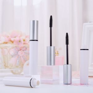 China 3ml Silver Cap Plastic Mascara Tube Packaging 15*110mm on sale