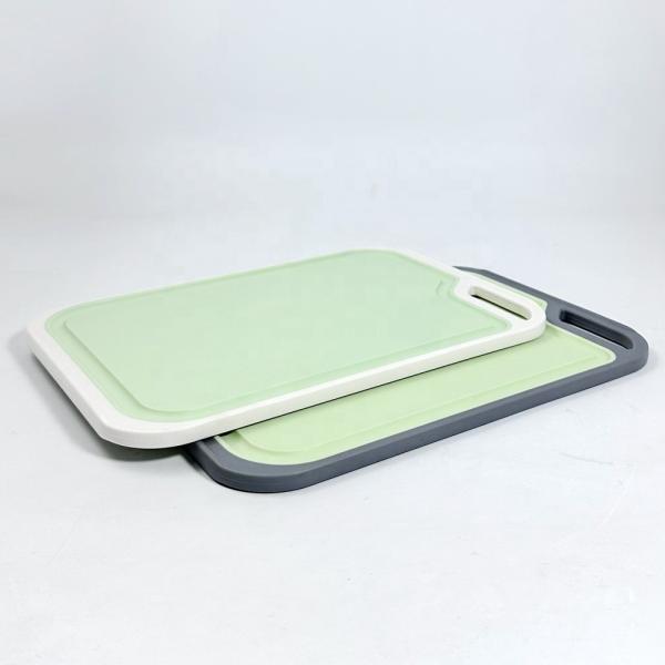 Square Plastic Chopping Board Set of 3 with Non-Slip Feet and Deep Drip Juice Groove