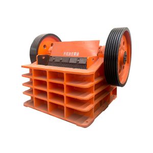 Cheap 200r/Min Concrete Jaw Crusher Mining Diesel Engine Jaw Crusher Maximum Feed Size 750mm for sale