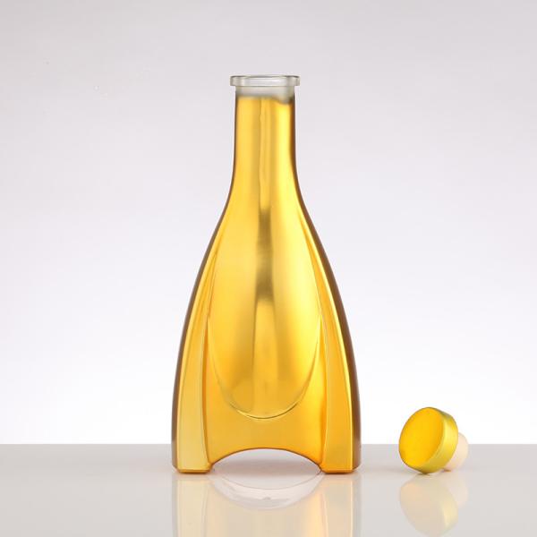 Customized Empty Glass Bottles for Electrogilding Vodka Whisky Spirit Tequila