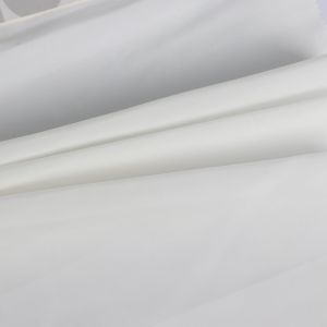 Smooth wear-resistant overalls/school uniforms recycled polymer shape memory