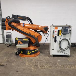 KUKA Industrial Robot Arm KR210 R2700 6 Axis With CNGBS Robot Linear Track For