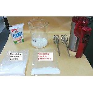 145 KOH/g Water Soluble Emulsifier PGE140 Low Free Glycerol