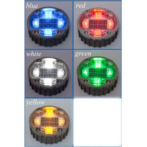 Eco Friendly and Sustainable GREEN Solar Road Studs with IP68 Waterproof Level