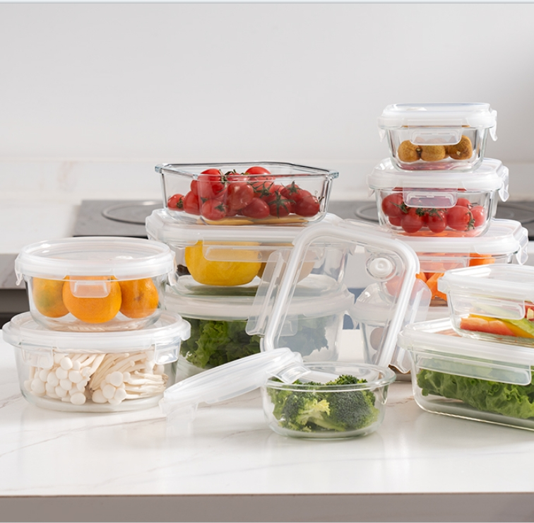 Borosilicate Glass Food Container with Vented 4 Lock PP Lid
