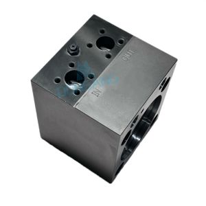 China Excavator Hydraulic Breaker Cylinder HB30G Back Head Gas Cylinder on sale