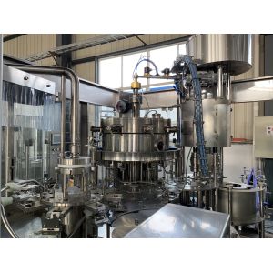 Lower Power 2KW Mini Scale Carbonated Drink Filling Machine With SIEMENS PLC