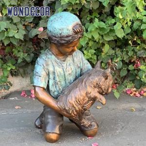 Cheap Customized garden decoration, life-size bronze statue of a young man playing with his dog for sale