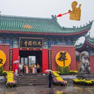 Buddhist Ceramic Chinese Temple Roof Tiles Decoration