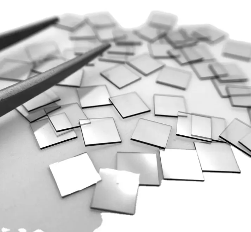 Industrial Rough CVD Single Crystal Diamond MPCVD Diamond Seed 13x13x0.4mm