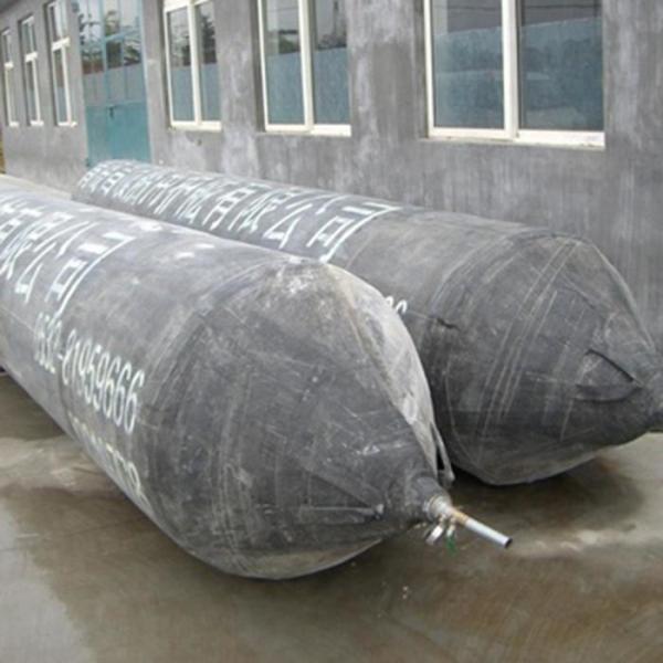 Cylindrical Marine Rubber Airbags Floating And Inflatable Ship Rubber Airbag