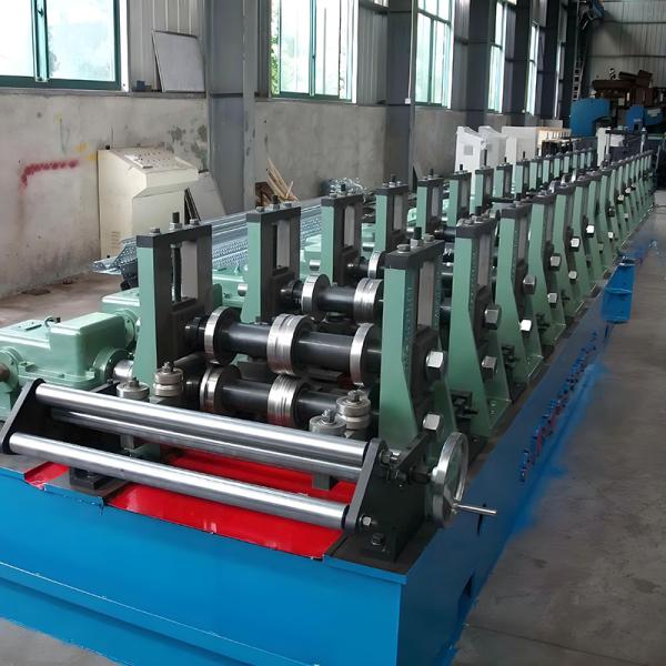 Quality Customized Feeding Width Ladder Type Cable Tray Production Equipment With Galvanized Sheet Material wholesale