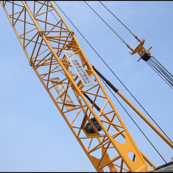 Hydraulic Control 150T Xcmg Crawler Crane With 2.5 Km/H Max Travel Speed And 30m