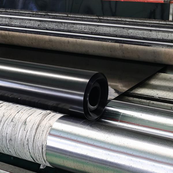 Tensile Strength ≥15MPa HDPE Geomembrane Liner Smooth Surface Carbon Black