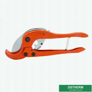 China Hand Held Pipe Cutter Max Cutting 42mm , Manual Pipe Cutter ANSI Standard on sale
