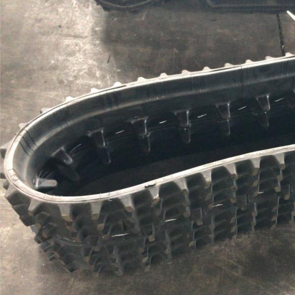 Quality 27 Link 200mm Width Rubber Snow Tracks 72mm Pitch wholesale