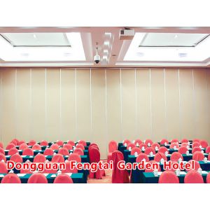 Movable Partition Wall with 800N Sealing Power and 40N/m Magnetic Attraction for