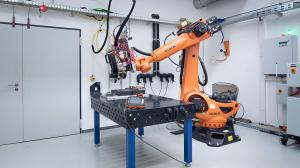 Cheap KUKA KR210 R2700-2 Industrial Robot Arm 6 Axis Robotic Machine Scansonic Laser Welding Torch for Intelligent Laser Processing for sale