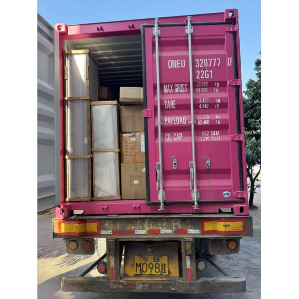 Customizable Eco Friendly Solid WPC Door With Wood Grain Veneer Anti Termite