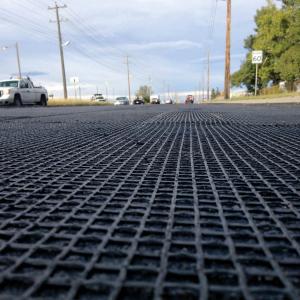 High Tensile Strength Biaxial Plastic Mesh For Soil Reinforcement 30kN/m Black