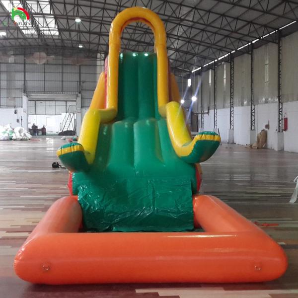 Inflatable Playground Obstacle Sports Field Inflatable Water Slide with Pool