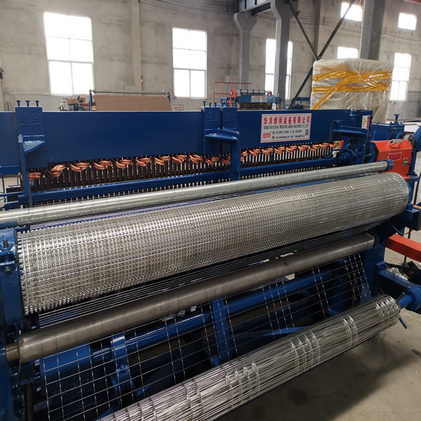 Quality Auto Six Feet Welded Wire Mesh Manufacturing Machine 380v wholesale