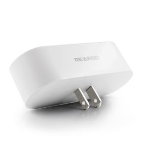 2 In 1 Tuya Wifi Smart Outlet Compatible With Amazon Alexa / Google Assistant