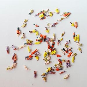 Cheap 1:150 scale ABS plastic model painted figures painted toys for architecture model making for sale