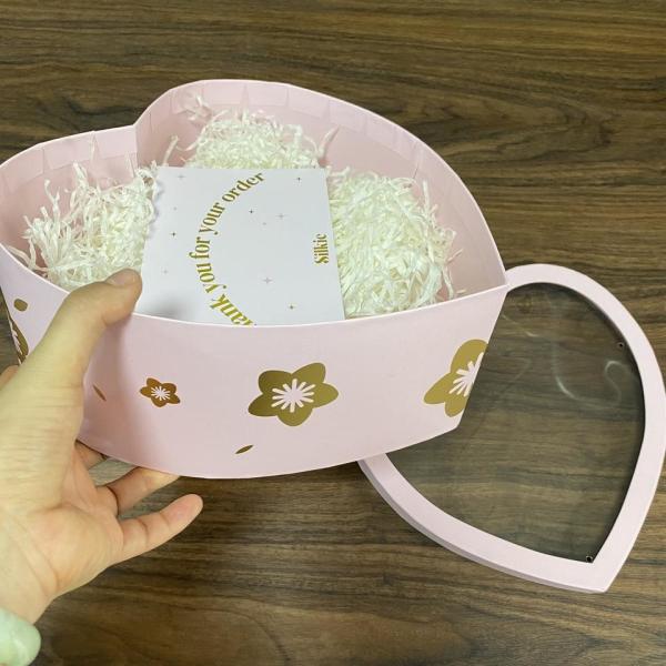 Quality Custom Emballage Big Packaging Carton Pink Heart Shape Gift Paper Boxes With Pvc Clear Window On Lid For Flowers wholesale