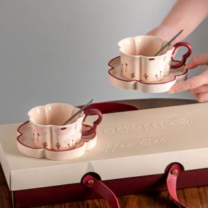 210ml Volume Fresh Style Exquisite Flower Shaped Cups And Saucers For End Coffee