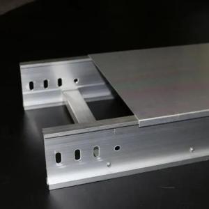 Metal Cable Trunking Raceway Customized Width 200kg/m Load Capacity
