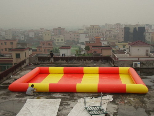 Customize Backyard Kids Inflatable Pools for Outdoor Using