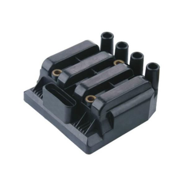 Quality 06A905097 Car Ignition Coil For Volkswagen Snatana , VW Golf Ignition Coil 06A905104 wholesale