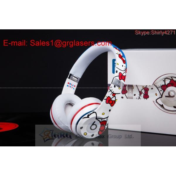 BEATS BY DRE SOLO2 WIRED HELLO KITTY SPECIAL EDITION ON-EAR HEADPHONES made in