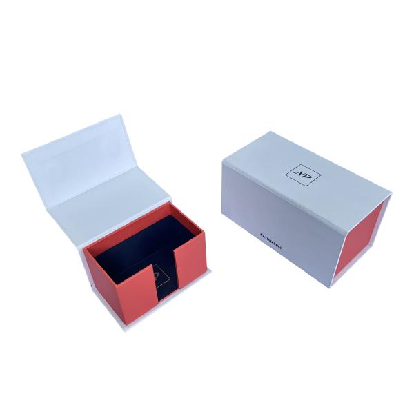 Quality Matte White Collapsible Magnetic Gift Boxes Large Rigid Cardboard Packaging wholesale