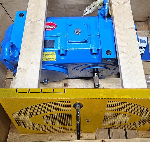 Kumera TF Series Helical Bevel Gearbox with Long Service Life High Reliability