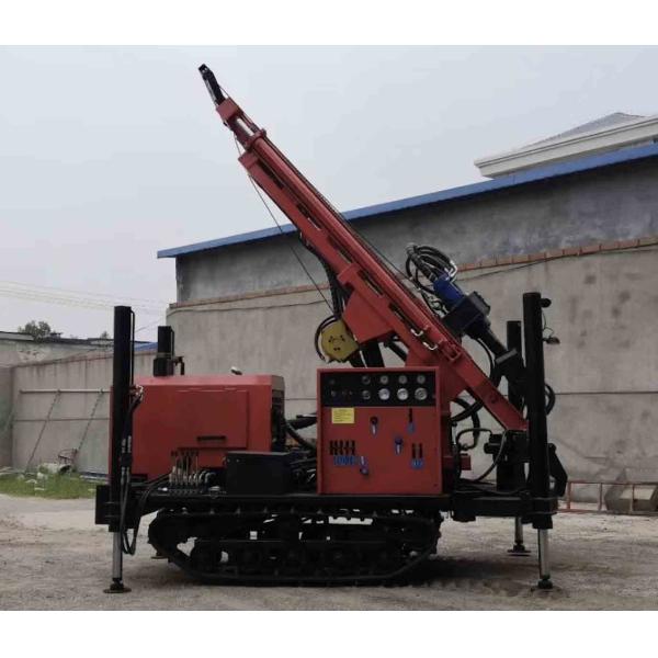 Rubber Crawler Water Borehole Drilling Machine 60kw 180m Depth For Industrial