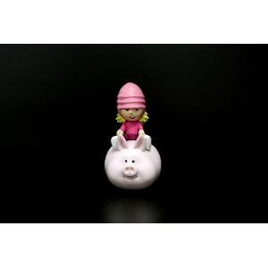 One Inch Height Plastic Toy Figures A Girl With Pinky Hat On A Pig As Tumbler