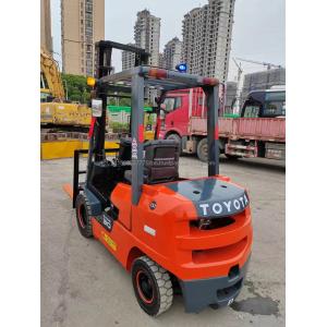Used Toyota 9F30 Forklift A Dependable and Durable Material Handling Solution